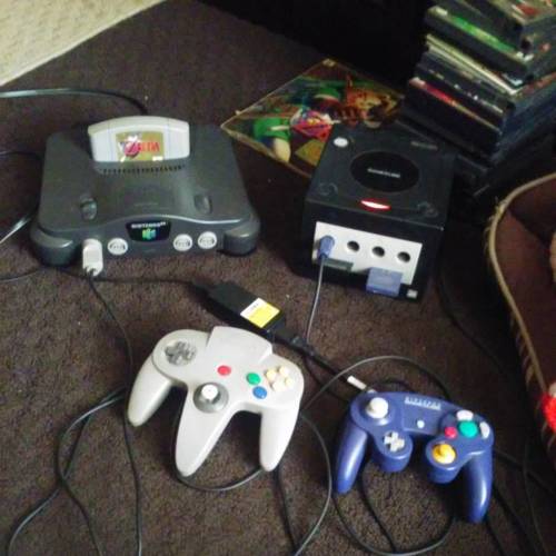 I wanted to play #LegendofZelda. Can&rsquo;t find the Gamecube disc, the N64 still works, right?