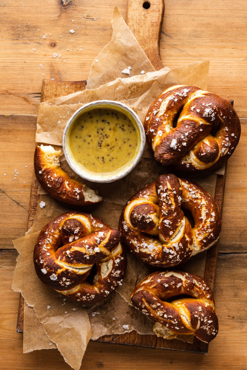 Vegan pretzels with mustard dipVegan pretzels with mustard dip are an ultimate vegan comfort food. T