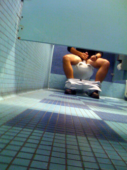 gloryholewonder:  myownprivatelockerroom:   Caught wanking in the locker room…follow the locker room guys….http://myownprivatelockerroom.tumblr.com/ spycamdude:  understall    great pic