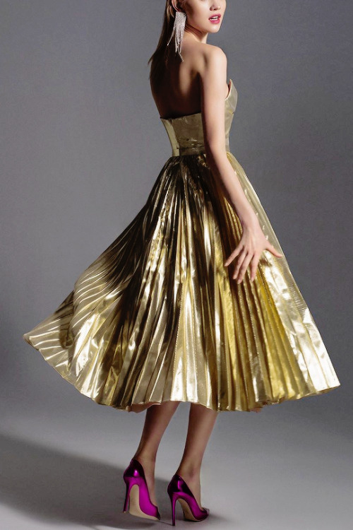 ESTER ABNER Couture Fall/Winter 2020 if you want to support this blog consider donating to: ko-fi.co