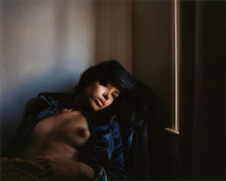 romantisme-pornographique:  Todd Hido, Untitled 3356, 2005.   