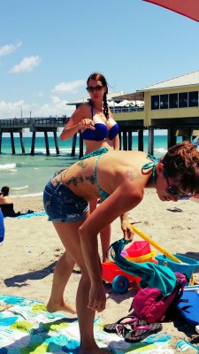 Dysfunctional-Amateurs:  Ex Wife And Future Wife At The Beach Today