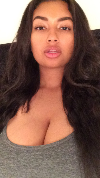 factsmyguy:  yeezusbae:  its libra season ya hoes   I love this season