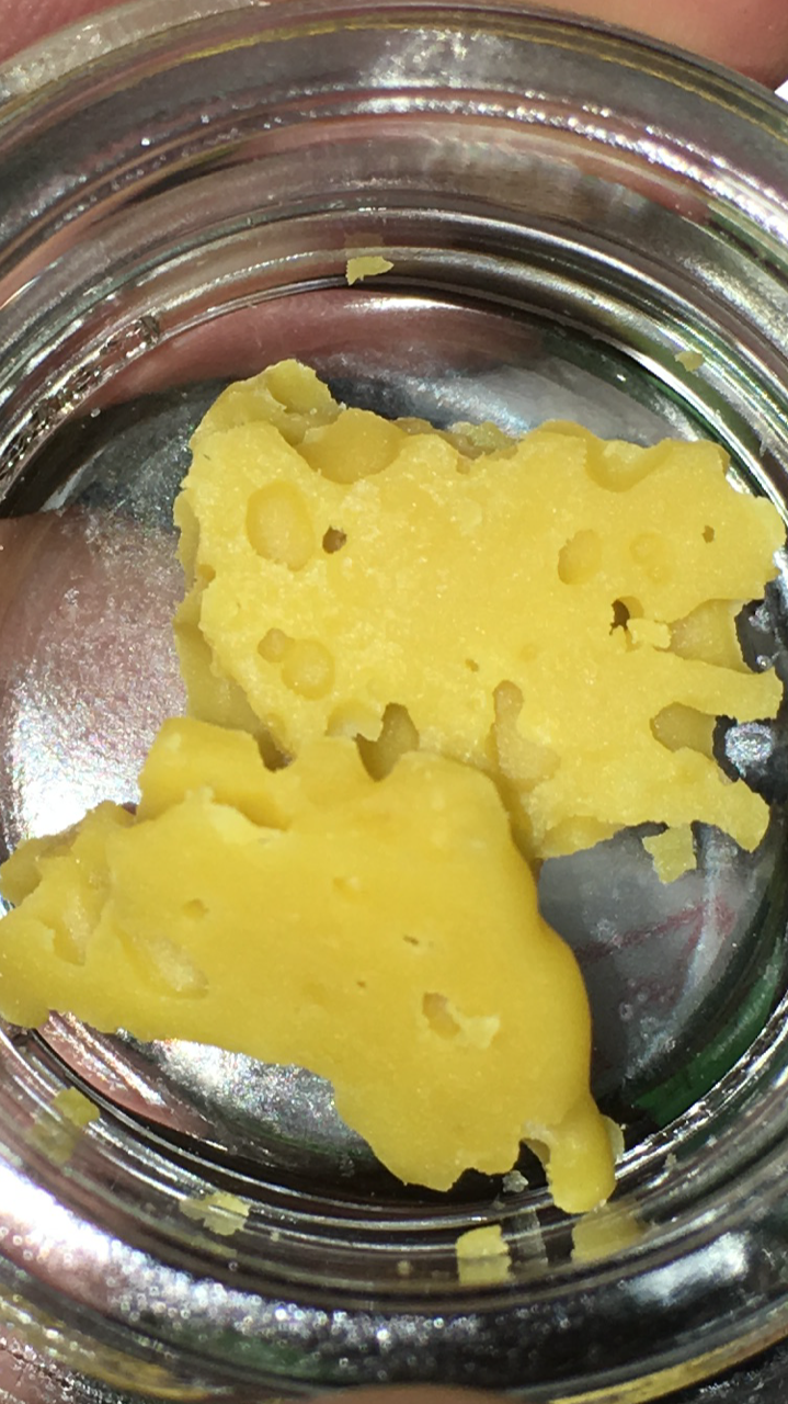 coloradokushhh: Jabberwocky wax from Double Black ™️ Hybrid  THCa: 85%  Looks