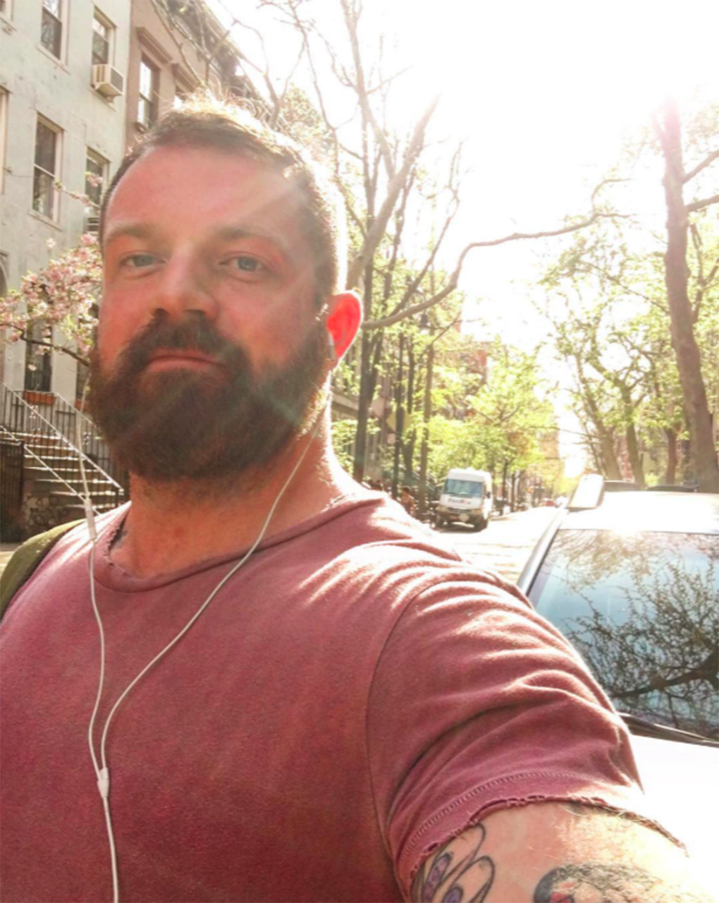 suburbanslattern:  bigredatl:  So very handsome  Drop dead gorgeous.