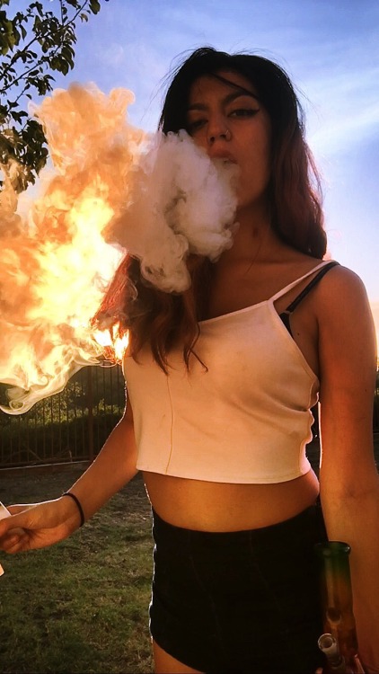 0cchi-luminosi: Sunsets at my boyfriend’s 