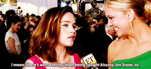 barryspivot:  Emilia Clarke when asked to comment on the Kit Harington and Rose Leslie