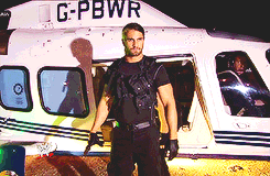 iamnolady:  The Shield arrives at London's O2 arena via helicopter: Raw, April 22,