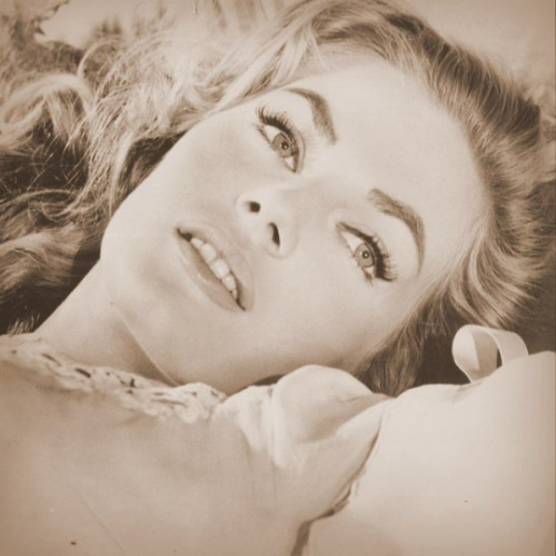 Anita Ekberg