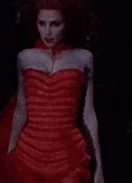 scathach124:  Costume series:  Bram Stoker’s Dracula (1992)Mina Murray & Lucy Westenra