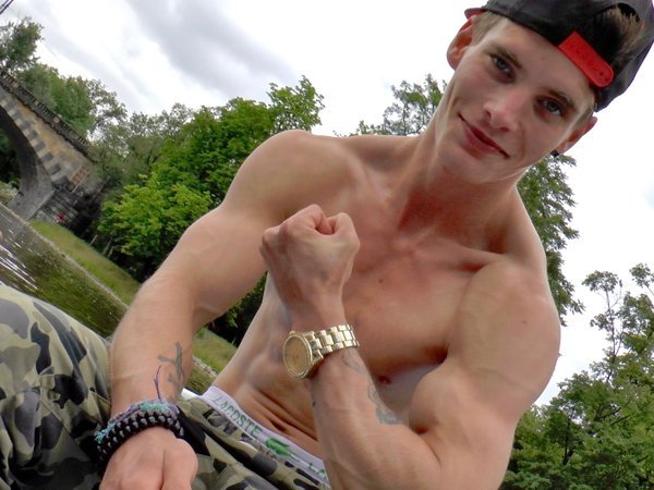 colungafrank:   Alexander Dorch  