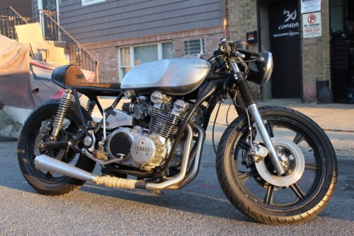 caferacerdesign:  Cafe Racer Design SourceYamaha XS750 @caferacerdesign