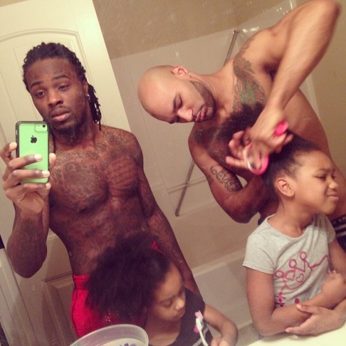 androphilia:  Kordale And Kaleb, Gay Black Fathers, Respond To Twitter Outrage Over Instagram Photos | HuffPost Gay Voices  A photo of two gay fathers has gone viral on the Internet — but maybe not for the reasons that you would expect.  