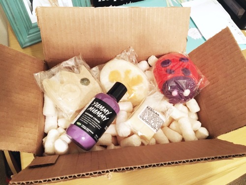 My little Lush USA order came in yesterday Normally I only order from Lush UK but I didn&rsquo;t