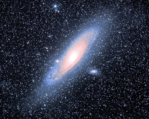 astrofanatic: M31 - Andromeda A re-process of an image i took back in Nov 2015. 
