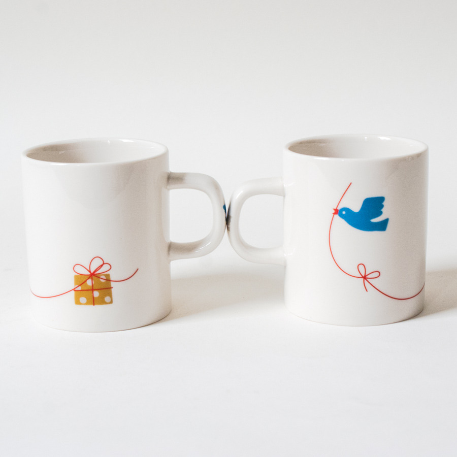 zakka-shop:  Who needs doge when you’ve got cats? Our Miranda cat pair mugs are