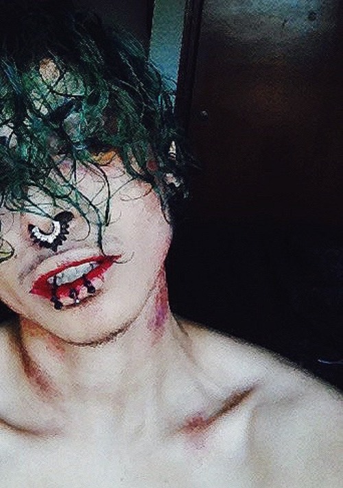 ultraterrestrials:Dragon-Sickness;             [ Xei / Xem / Xeir ]