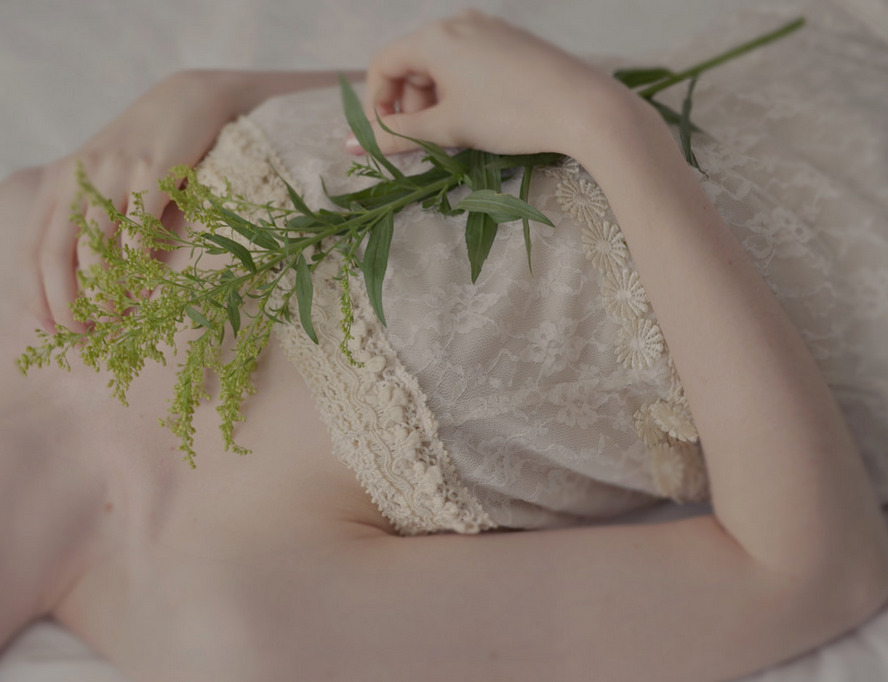 spiritual-loneliness:  . Alícia Cohim