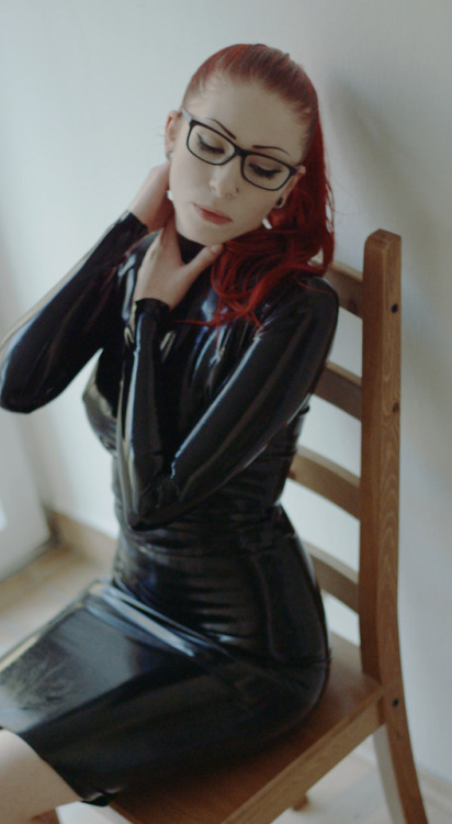 One of my latex creations. A nice tight cut top and a classic rubber pencil skirt.