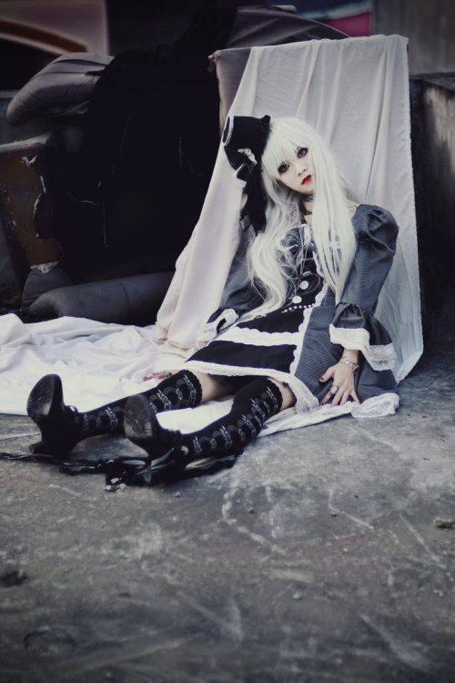 Broken DollPhoto: HaKaryoModel: Zing Ruby