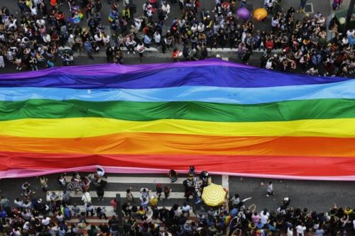 Huge parade celebrates gay pride in Brazil&ldquo;Hundreds of thousands of people gathered in Brazil&