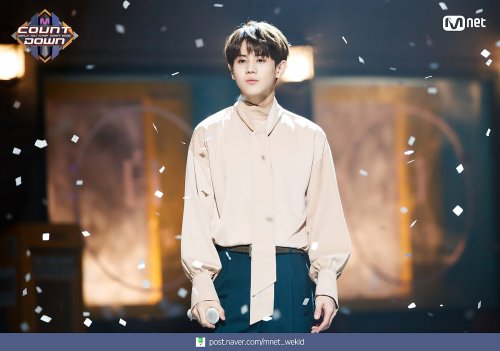 dailykoreanpop: [180222] Yang Yoseob @ Mnet M! CountdownCredit: Mnet엠넷 | Official Stage | Official M