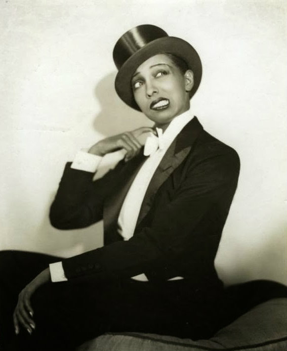 ciao-belle:  Josephine Baker by Studio Piaz, 1920’s