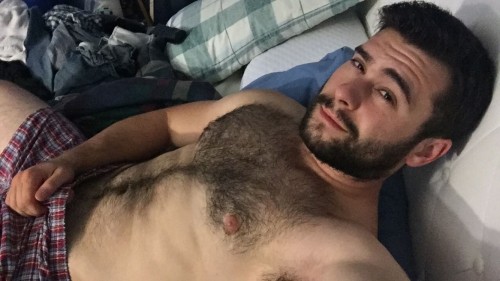 1of2dads:    Thousands of pics just for you and your dick, follow Daddy 1 if you want to cum.    I want someone like him ! Tell me how to find him:)