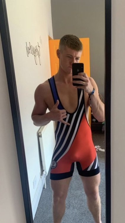 You can find us and Danny on our Instagram page @college_jocks_ Danny wearing his Robert Singlet fro