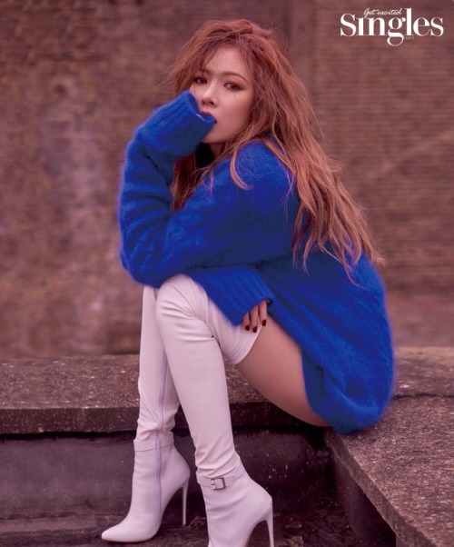 Hyuna - Singles Magazine February Issue ‘17