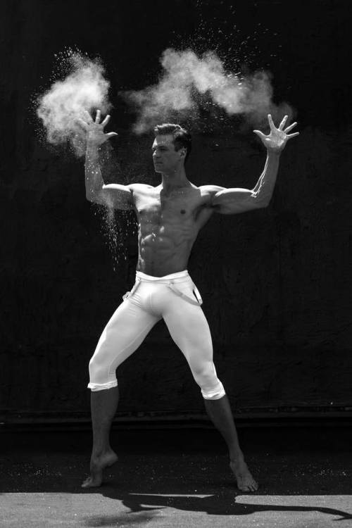dance-world: Nicholas Cunningham - nicholaslouiscunningham.com