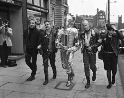 skeptipunk:Punks + CybermanPaul Gallagher, Edinburgh 1983