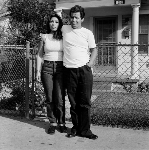 twixnmix: East Los Angeles Gang El Hoyo Maravilla (1983)In 1983, British photographer Janette Beckma