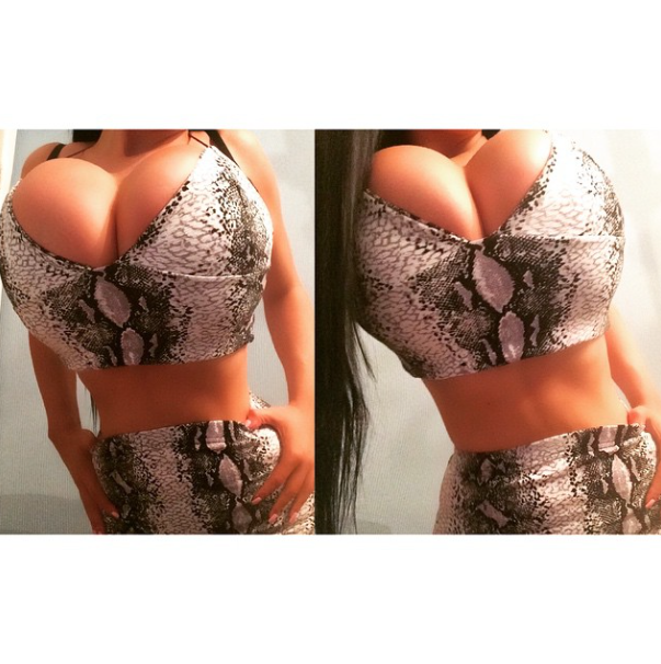 14by8inches:  ❤️ Large boobs &amp; babes by 14by8inches ❤️ 32k+ followers