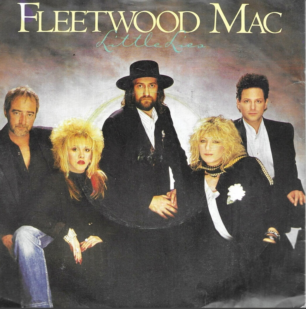 <p>“Little Lies” vinyl sleeve - Fleetwood Mac<br/></p>