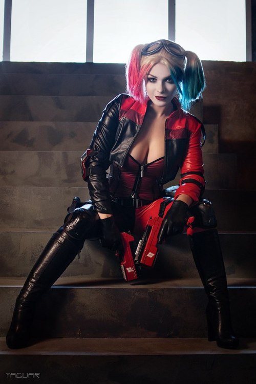 thedarkknightsofgotham:  Harley Quinn by Irina Meier