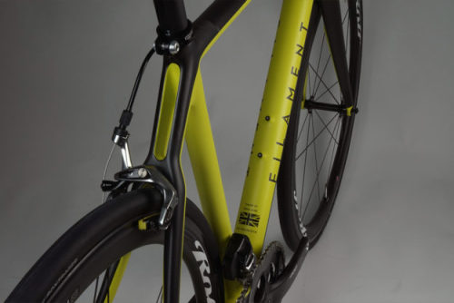 bikesandgirlsandmacsandstuff: (via Liquorice And Lime: Filament Custom Carbon eTap Road | Cycle EXIF