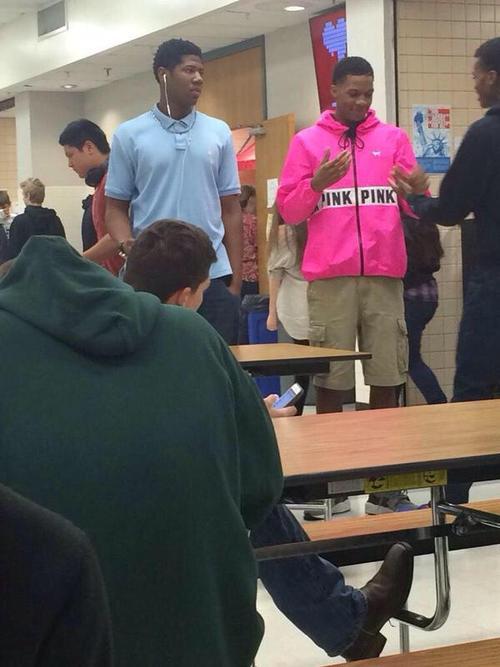 crimewave420:thetallblacknerd:thighetician:better-than-porn:thecommonchick:Plot twist: