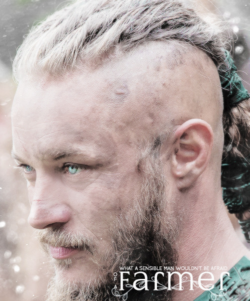 queen-of-ashes: -They say Ragnar is descended from Odin. -He is still  h u m a n. If you  