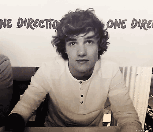 fuckboyharry:fuckboyharry:CURLY LIAM IS SO UNDERAPPRECIATE! KICK MY ASSWow. Amazing.Curly Liam Supre