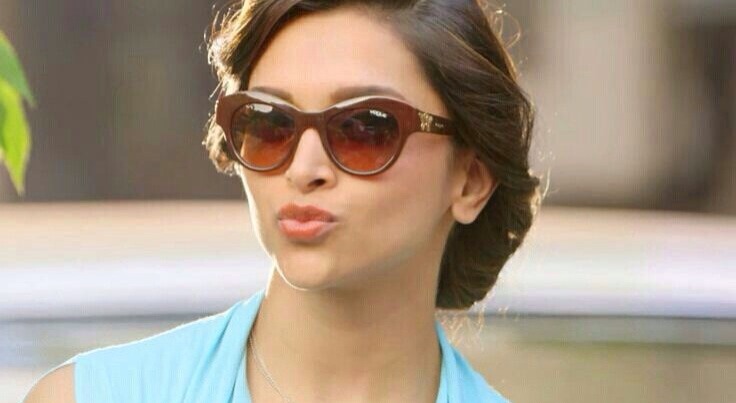 Can i eat her😩????
Happy Birthday Deepika Padukone