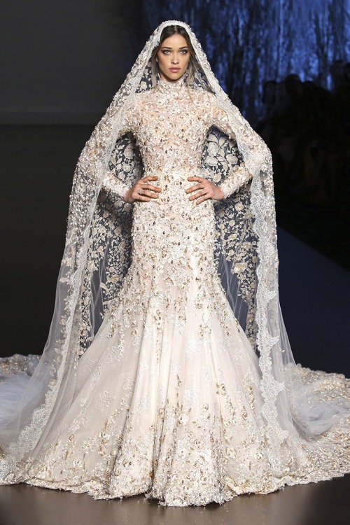 paolosebastiano: Ralph & Russo | Autumn Winter 2015/2016