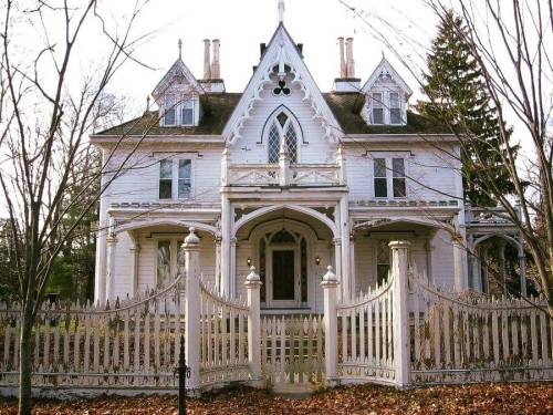 history-is-art:  Gothic revival home, ca. 1840 Thompson Connecticut 