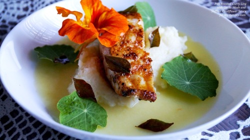 fillmytummy:Pan Roasted Curry Ling with Garlic Mash and Saffron Cauliflower SauceAvete sinceramente 