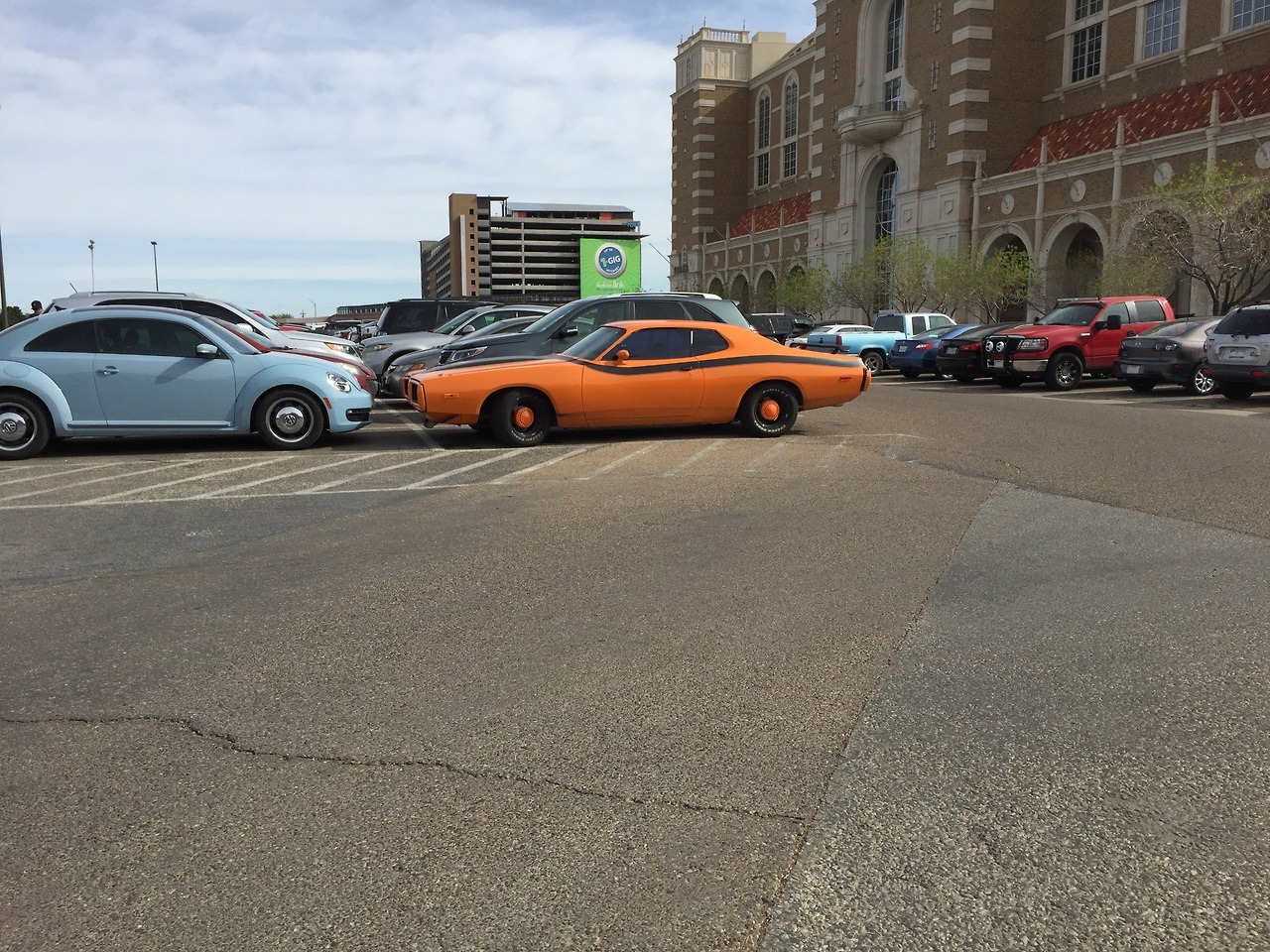 rosspetersen: Carspotting:  Dodge Charger Super Bee (1971) seen multiple times in
