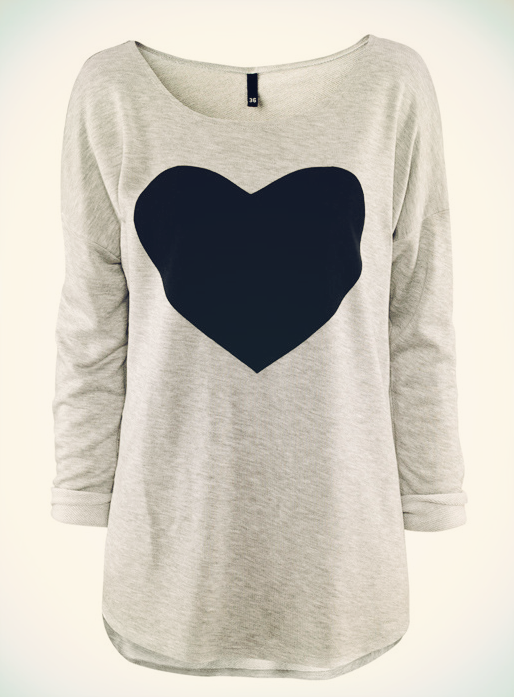 tbdresslove:  heart shaped long sleeve t-shirt==&gt; hereSelected Items On Sale