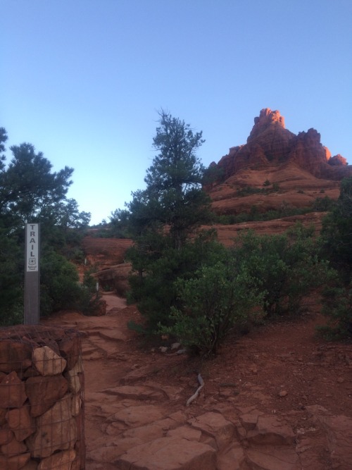 brookeva:  Yesterday I felt like a badass Climbed to the top of bell rock in Sedona yesterday. Well, as close to the top as I could get without rope. Bell rock is one of the 4 energy vortexes in Sedona, I spent the morning at cathedral rock in the river