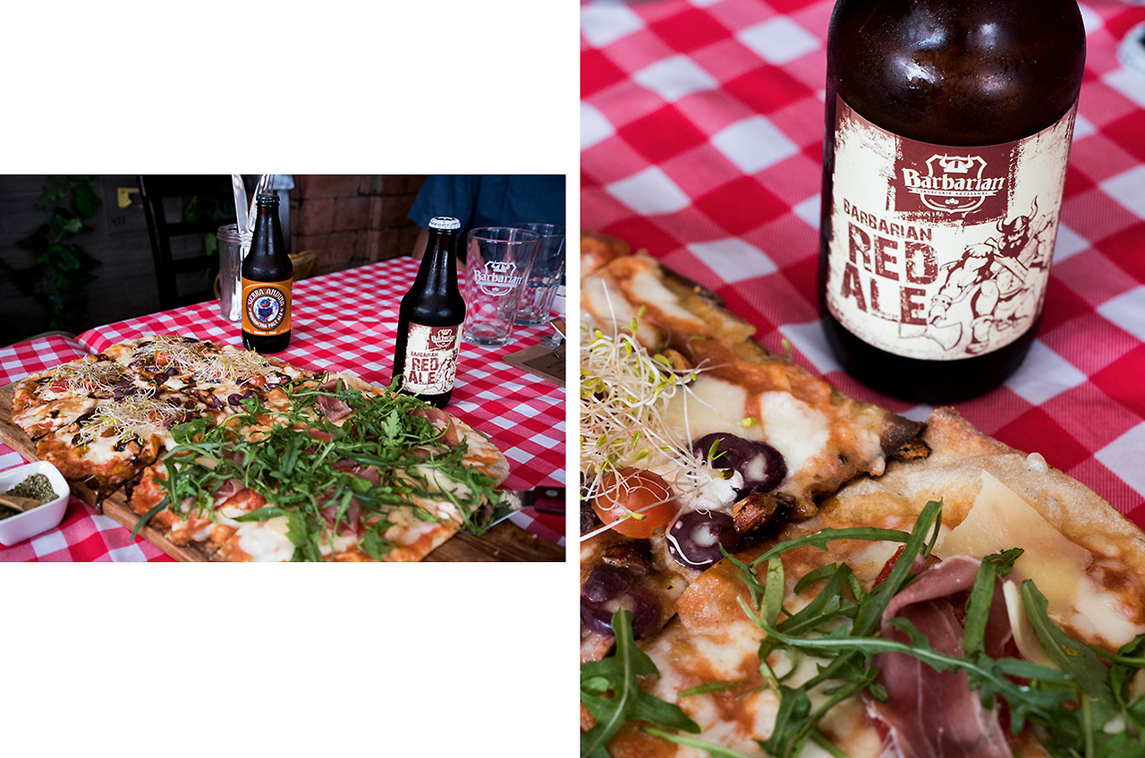 Pizzas y cervezas en MAZZAEn la avenida la mar tenemos un nuevo spot italiano: se llama MAZZA y tienen una deliciosas pizzas y buenas cervezas.
Nunca había visto el concepto de maridar la pizza con cervezas artesanales y en Mazza te lo explican súper...