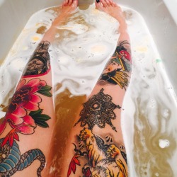 tattoobodies:    ♦ tattoo blog ♦  