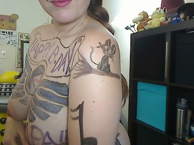 kpshapa:  kayleepond:  Bodysigns from last night! Things got a bit smudged at this